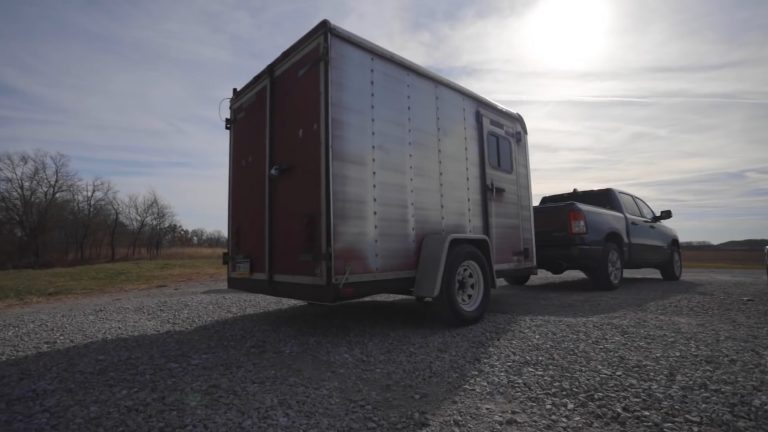 The Perfect Hunting Trailer
